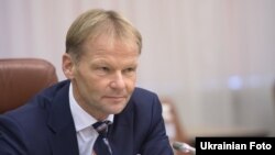 Вазил Худак