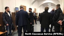 В здании Басманного районного суда, 13 ноября 2019 г.