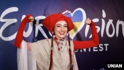 Співачка Аліна Паш під час фіналу Національного відбору на «Євробачення-2022», на якому вона здобула перемогу й представлятиме Україну на цьому конкурсі. Київ, 12 лютого 2022 року