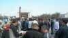 Бишкек: бессрочная акция оппозиции началась. Другие фотографии смотрите в <a href="http://www.svobodanews.ru/photogallery/219.html" target="_new">фотогалерее</a>