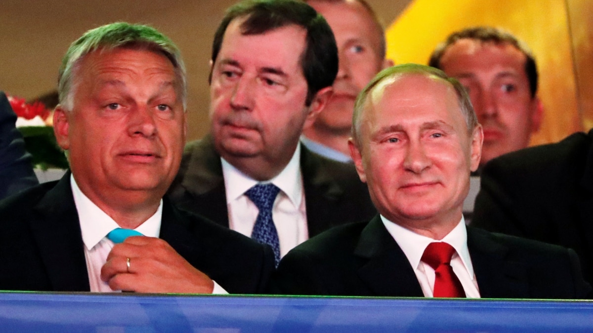 Putin Tells Hungary's Orban Nuclear Plant Expansion To Start Next Year