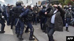 Ֆրանսիա - Ցուցարարների և ոստիկանների բախումը Փարիզում, 28-ը ապրիլի, 2016թ.