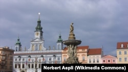 چسکه بودیویڅه ښار یوه څنډه-ارشیف