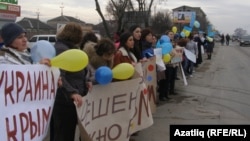 Женская акция против войны и оккупации, за мир и единство Украины, Каменка под Симферополем, 8 марта 2014 года