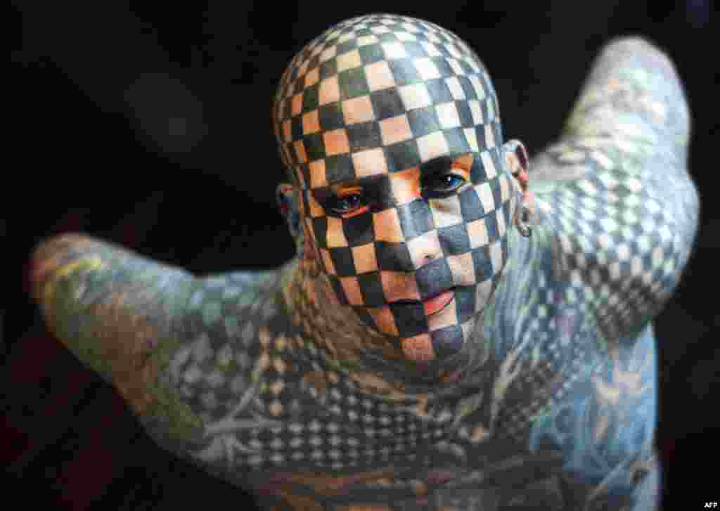 American Matt Gone poses before the opening of the Expotattoo Venezuela 2013 in Caracas. (AFP/Juan Barreto)