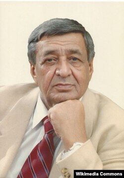 Arif Məlikov.