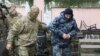 В анексованому Криму продовжать обирати запобіжний захід захопленим українським морякам