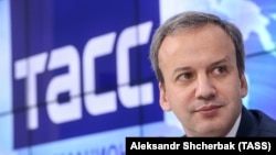 Arkady Dvorkovich, president of the International Chess Federation, is among the Russian individuals who had sanctions against them lifted by the EU. (file photo)