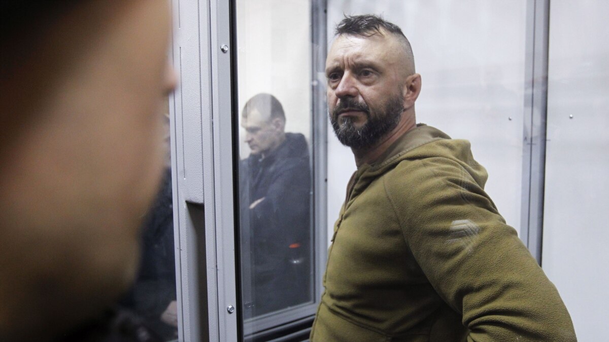 sud-snova-perenes-rassmotrenie-apellyacii-na-arest-antonenko Суд снова перенес рассмотрение апелляции на арест Антоненко