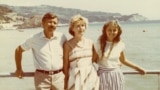 Natalia Churikova (right) with her stepfather, Oleksandr Pavlenko, and mother, Valentyna Pavlenko, on holiday in Crimea in 1987.