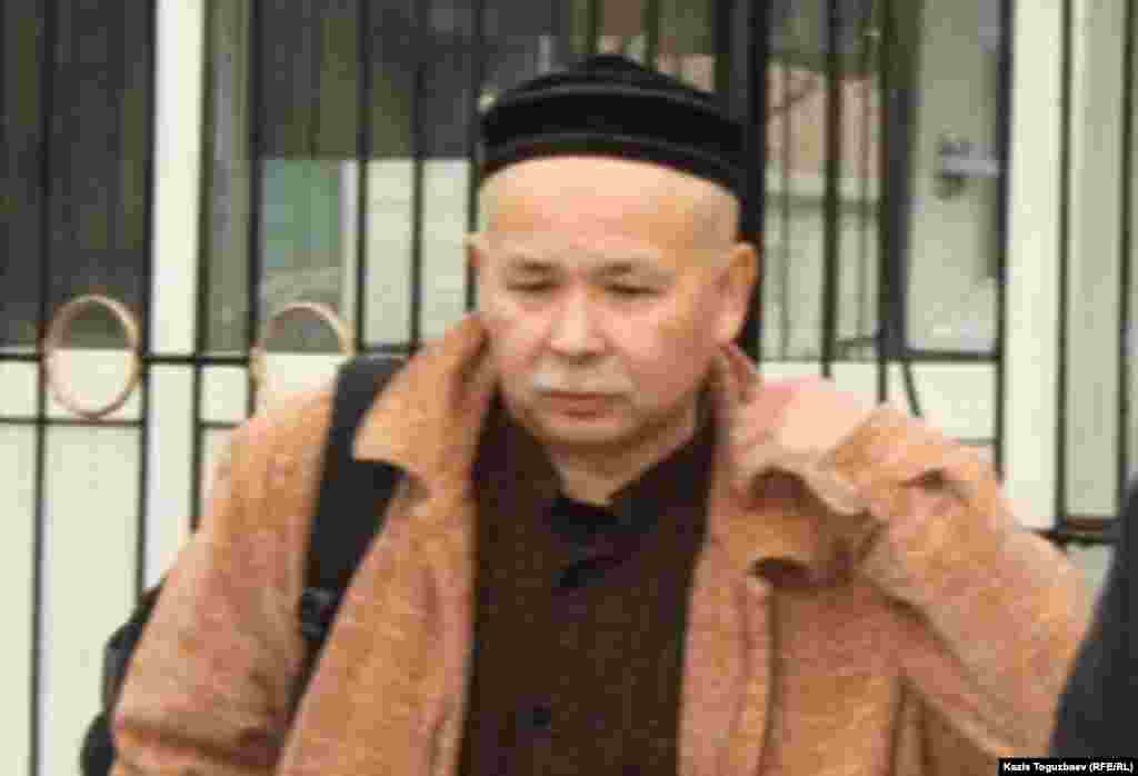 15 февраля против гражданского активиста Мурата Телибекова было заведено административное дело. Лидер незарегистрированной общественной организации «Демократический Казахстан» обвиняется в "руководстве, участии в деятельности общественных, религиозных объединений, не зарегистрированных в установленном законодательством порядке".