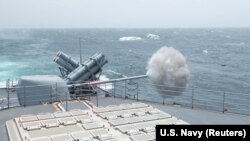 Crucișătorul american USS Leyte Gulf (CG 55) 