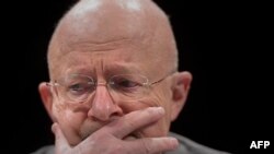 Drejtori i Inteligjences Kombëtare, James Clapper 