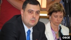 Petar Miletiq