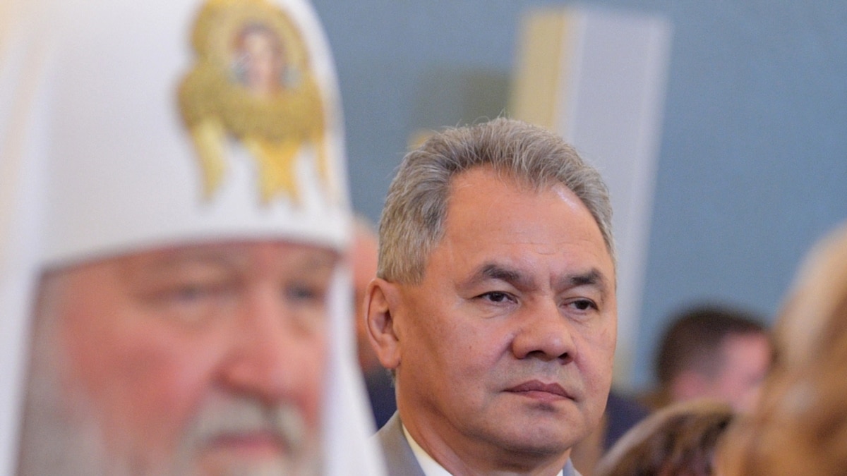 Патриарх Кирилл: "Наши ребята защищают Россию на поле боя"