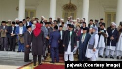د کنفرانس ګډونوال