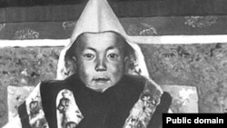 Далай-лама XIV в детстве