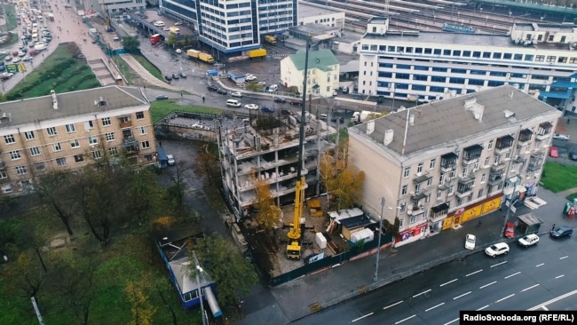 «Елітбудгруп» зводить новий бізнес-центр на місці знесеної будівлі, яку придбала у 2016-му