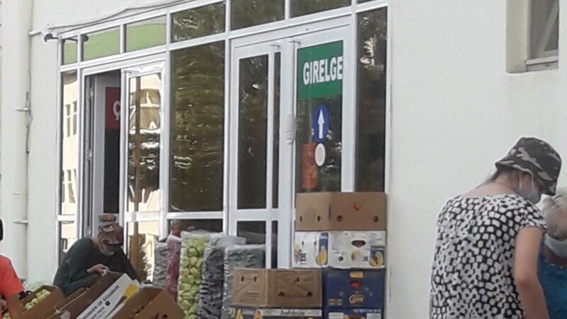 Farapda telekeçileriň gündelik nagt girdejisi barlanýar