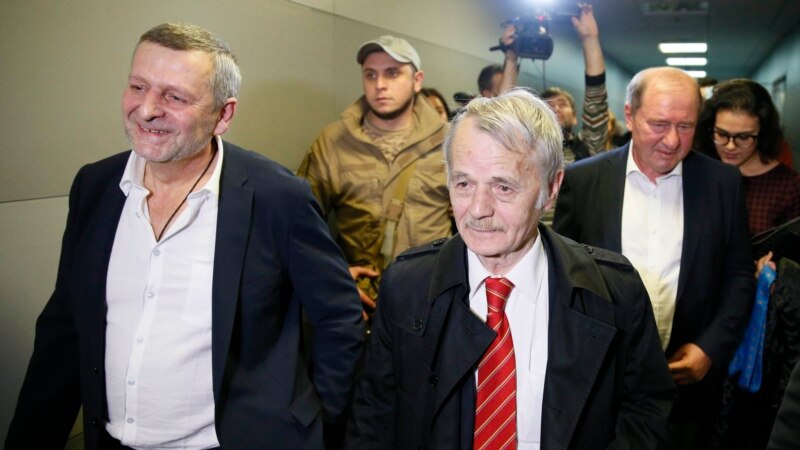 Три роки звільнення Умерова та Чийгоза. Як Київ зустрічав лідерів кримськотатарського народу (фотогалерея)