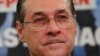 رسوایی رهبر حزب راست‌گرای اتریش و قرار برگزاری انتخابات زودهنگام