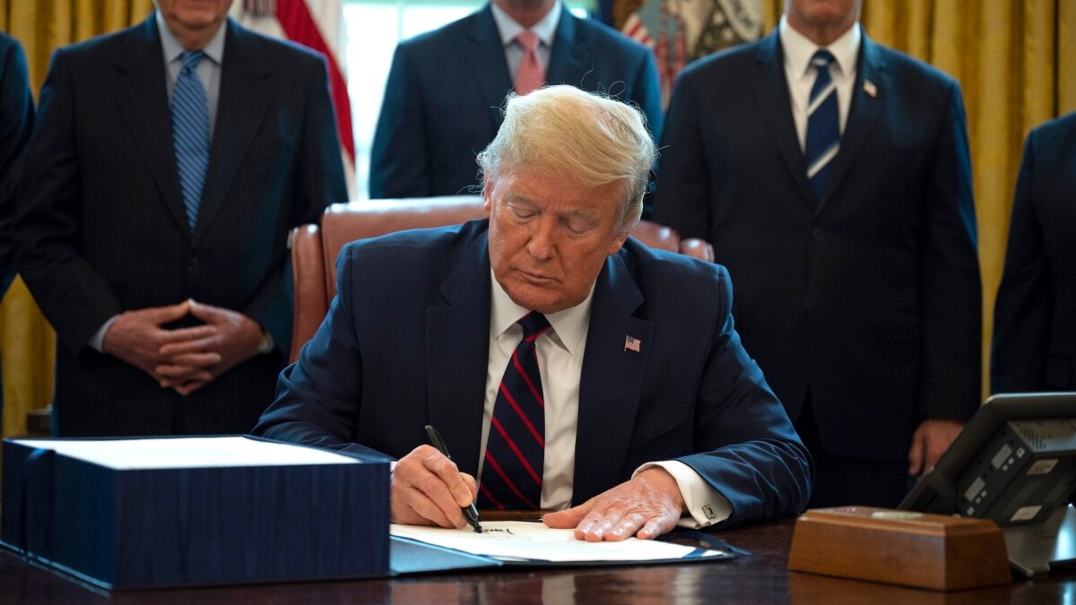 oi5.ru: Трамп продолжил против России санкции, введенные из-за кибератаки Трамп продолжил против России санкции, введенные из-за кибератаки