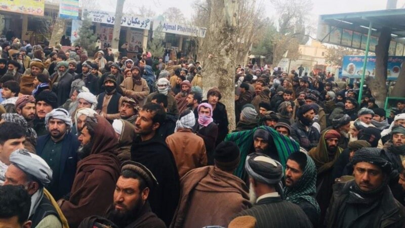 معترضان:‌ ۶ عضو یک خانواده در حمله هوایی در بلخ کشته شدند