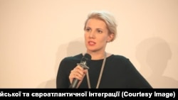 Любов Цибульська, заступник директора Групи аналізу гібридних загроз, Український кризовий медіа-центр