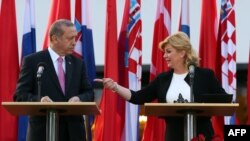 Erdogan i Grabar-Kitarović, moguć razgovor i o održavanju sastanka Hrvatska – BiH – Turska