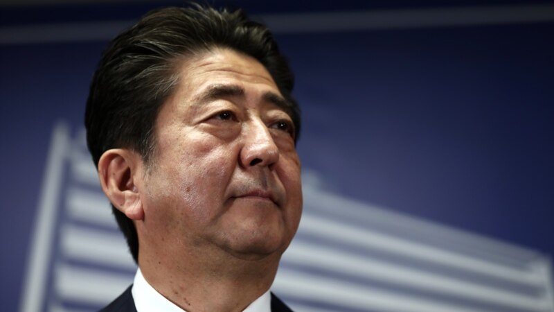 Kryeministri japonez u kërkon vendeve baltike ta përkrahin presionin ndaj Koresë V.
