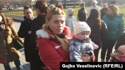 Sa protesta porodilja u Banjaluci, fotoarhiv