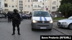 U akciji crnogorske tajne policije, dvoje uhapšenih, šest protjeranih ruskih diplomata i zabrana ulaska za 28 stranaca zbog sumnje da su radili u korist Rusije.