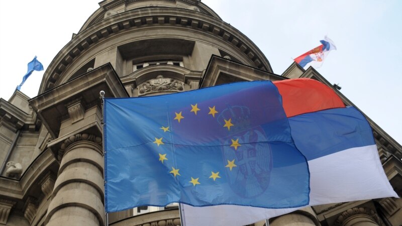 ЕК: Реформи во владеење на правото и договор со Косово клучни за Србија 