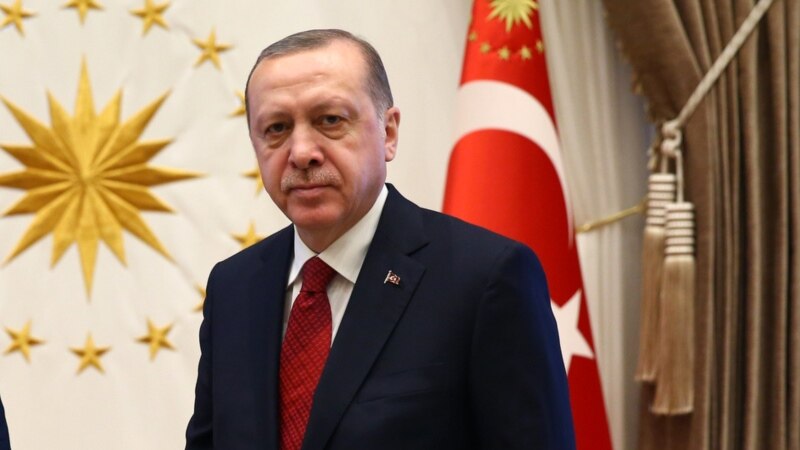 Ердоган: ЕУ не ги исполнува обврските од договорот со Турција