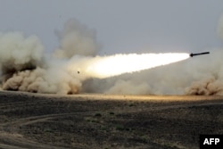 Lëshimi i një rakete gjatë stërvitjeve të përbashkëta ushtarake mes ushtrive të Jordanisë dhe SHBA-së, në Mudavara, afër kufirit me Arabinë Saudite. 18 maj 2015.