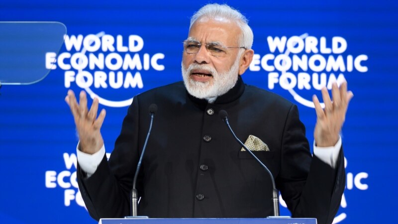 Kryeministri indian mbron tregtinë e lirë në samitin Davos
