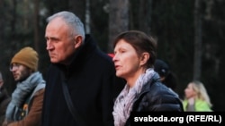 Марына Адамовіч і Мікола Статкевіч у Курапатах. Красавік 2019 году. Архіўнае, ілюстрацыйнае фота. 