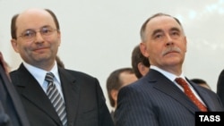 Aleksandr Misharin (left) is expected to be approved as governor.