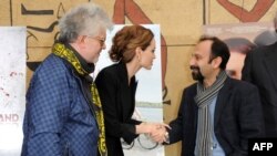 اصغر فرهادی، آنجلینا جولی و پدرو آلمادوار، نامزدهای گلدن گلوب ۶۹