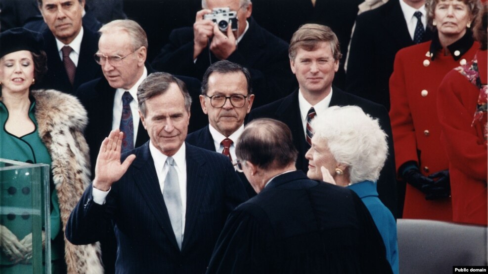 Джордж Буш-старший во время инаугурации, 20 января 1989 года