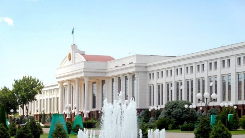 Oliy Majlis Senati 1 oylik harbiy xizmatni tugatishni taklif qildi