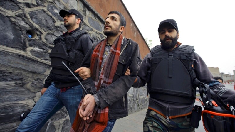 Доживотен затвор за 72 учесници во обидот за државен удар во Турција