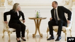 Azərbaycan - İlham Əliyev və ABŞ dövlət katibi Hillary Clinton, 6 iyun, 2012
