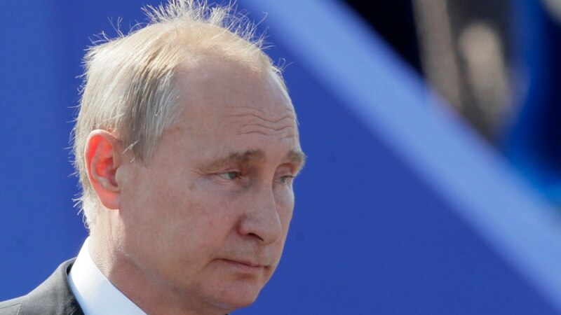 Путин таҳримҳои нави Амрикоро “комилан ғайриқонунӣ” хонд