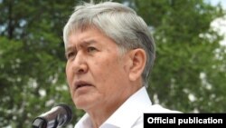 Almazbek Atambaev 