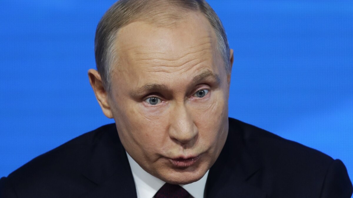 В Чите полиция разыскивает автора надписи о Владимире Путине