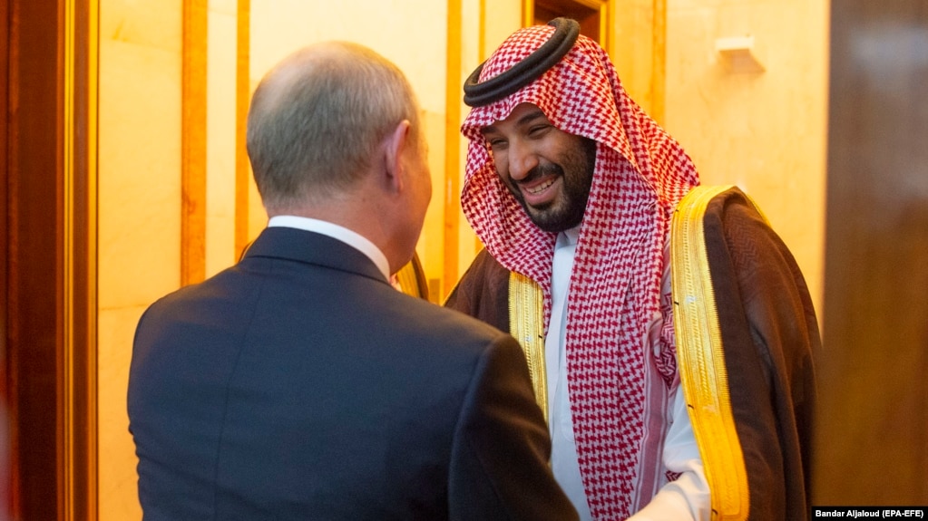 Встреча президента России Владимира Путина и наследного принца Саудовской Аравии Мухаммеда бен Салмана в Эр-Рияде, 14 октября 2019 года Встреча президента России Владимира Путина и наследного принца Саудовской Аравии Мухаммеда бен Салмана в Эр-Рияде, 14 октября 2019 года