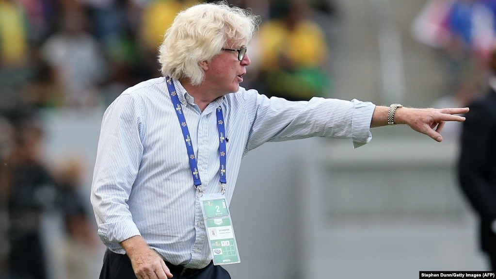 وینفرید شفر کمتر از دو سال سرمربیگری تیم استقلال را برعهده داشت و ابتدای اردیبهشت امسال از سوی هیأت مدیره این باشگاه کنار گذاشته شد