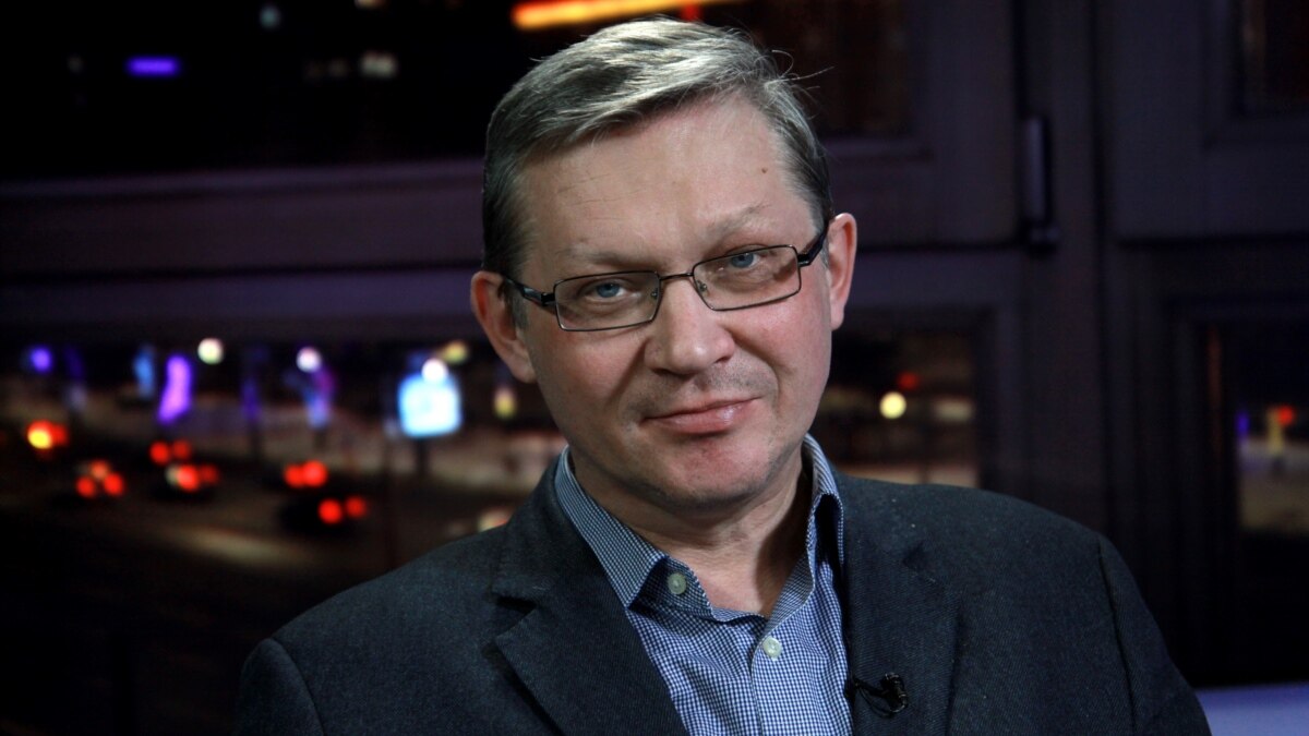 Лицом к событию ютуб. Андрей перцев журналист. Лицом к событию - ведущий Михаил Соколов
