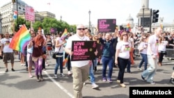 ЛГБТ-прайд у Лондоні. Червень 2013 року